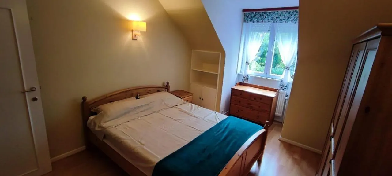 Homestay Maison Wezembeek-Oppem